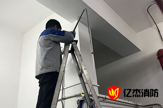 酒店消防设施升��攚w��方案，消防攚w��多���钱一�q�x(ch��ng)��